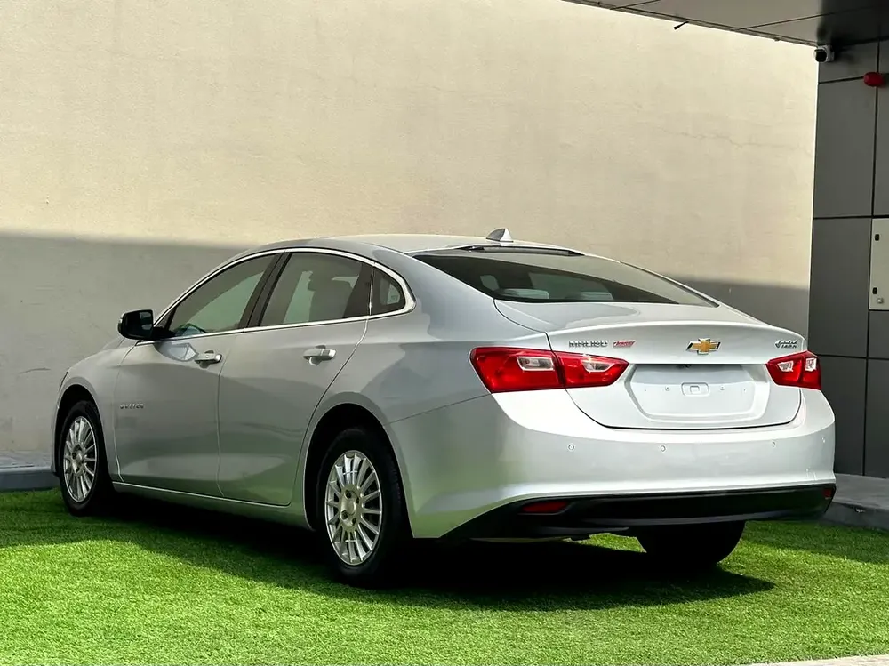 2020 Chevrolet Malibu LS - GCC Specs - Well Maintained - Image 4