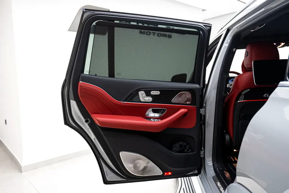 2025 MERCEDES-BENZ GLS 600 MAYBACH | FIRST CLASS PACKAGE | HIGH OPTION - Image 14