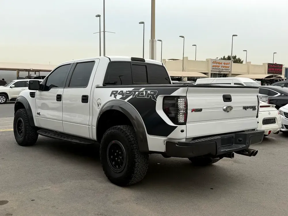 Ford Raptor, 2013 white, 4 doors - Image 10