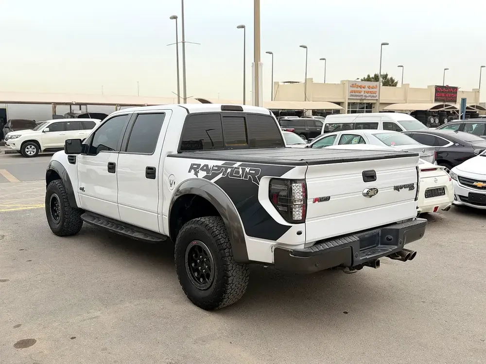 Ford Raptor, 2013 white, 4 doors - Image 11