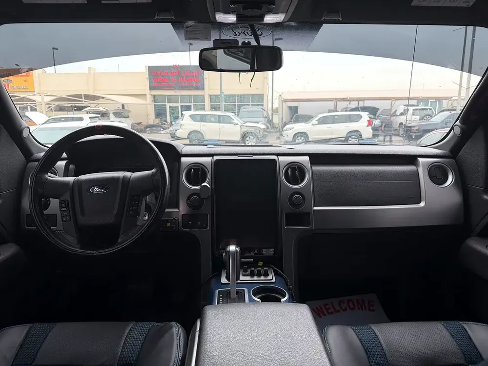 Ford Raptor, 2013 white, 4 doors - Image 17