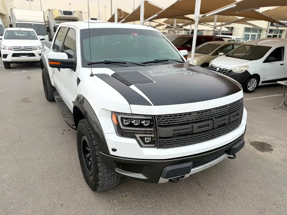 Ford Raptor, 2013 white, 4 doors - Image 5