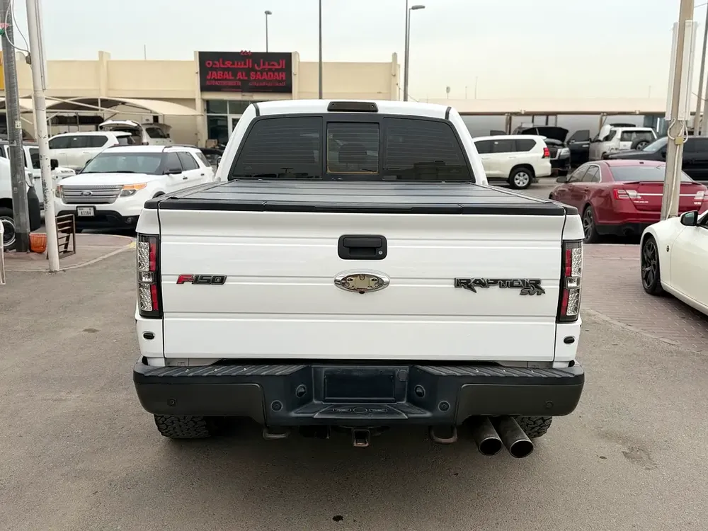 Ford Raptor, 2013 white, 4 doors - Image 8