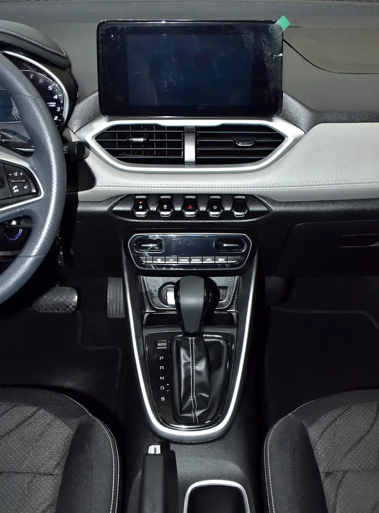 AED 823 EMi at 0% DP | Chevrolet Groove LT ( 2023 Model ) in Blue Color GCC Specs - Image 15