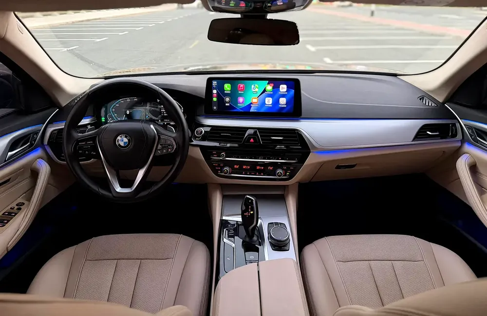 BMW 5-Series 520i 2023 GCC Specs - Pristine Condition - Image 16