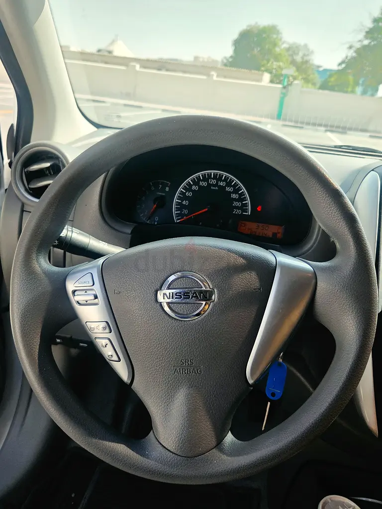 Nissan Sunny SV 2021 GCC Specs family used Vehicle in perfect condition - Image 5