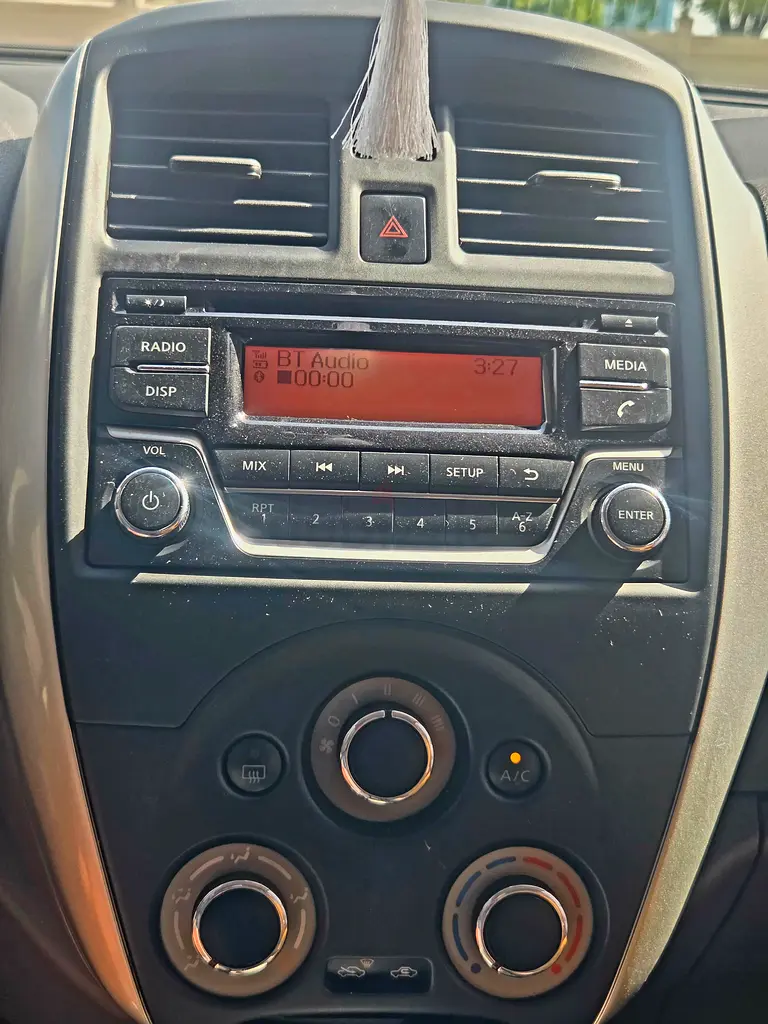 Nissan Sunny SV 2021 GCC Specs family used Vehicle in perfect condition - Image 7
