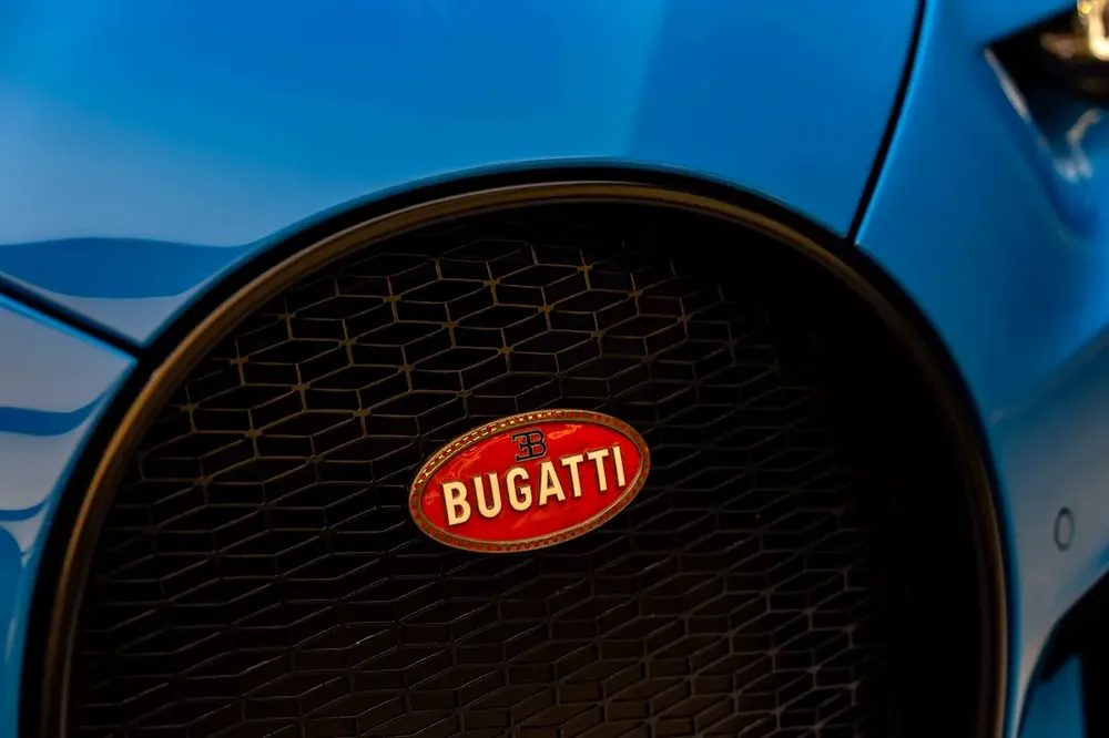 2017 Bugatti Chiron - Image 10