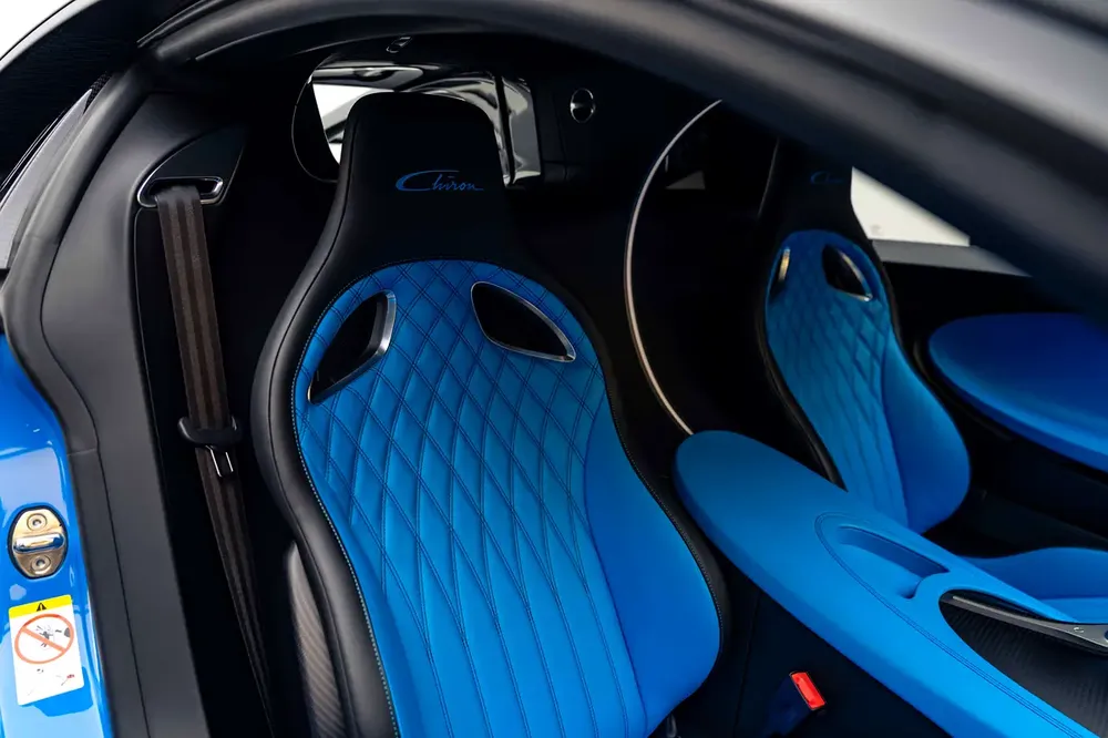 2017 Bugatti Chiron - Image 14
