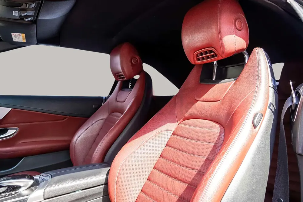 AED 1989/month | 2020 Mercedes-Benz C-Class C200 Coupe | GCC Specs | Ref#387205 - Image 11