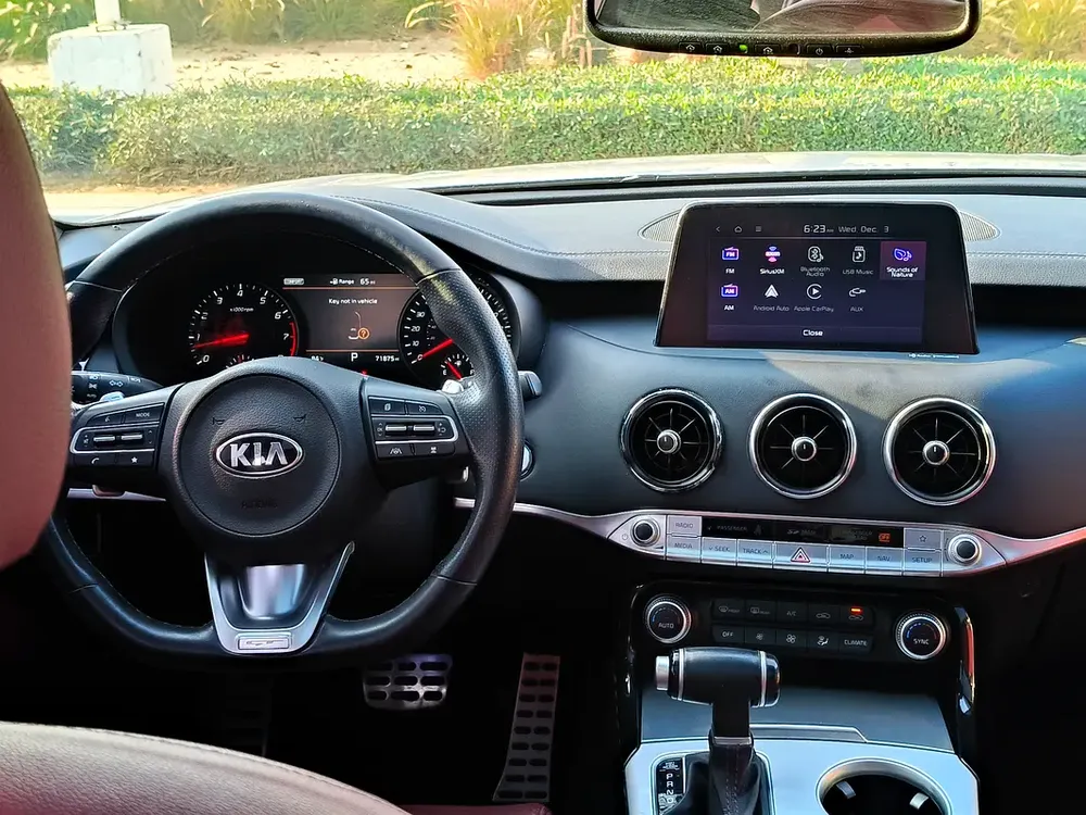 Kia Stinger GT 3.3L V6 2018 | Performance  Luxury - Image 10