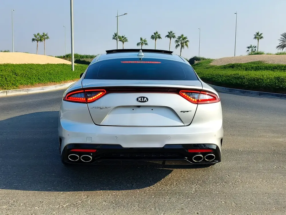 Kia Stinger GT 3.3L V6 2018 | Performance  Luxury - Image 5