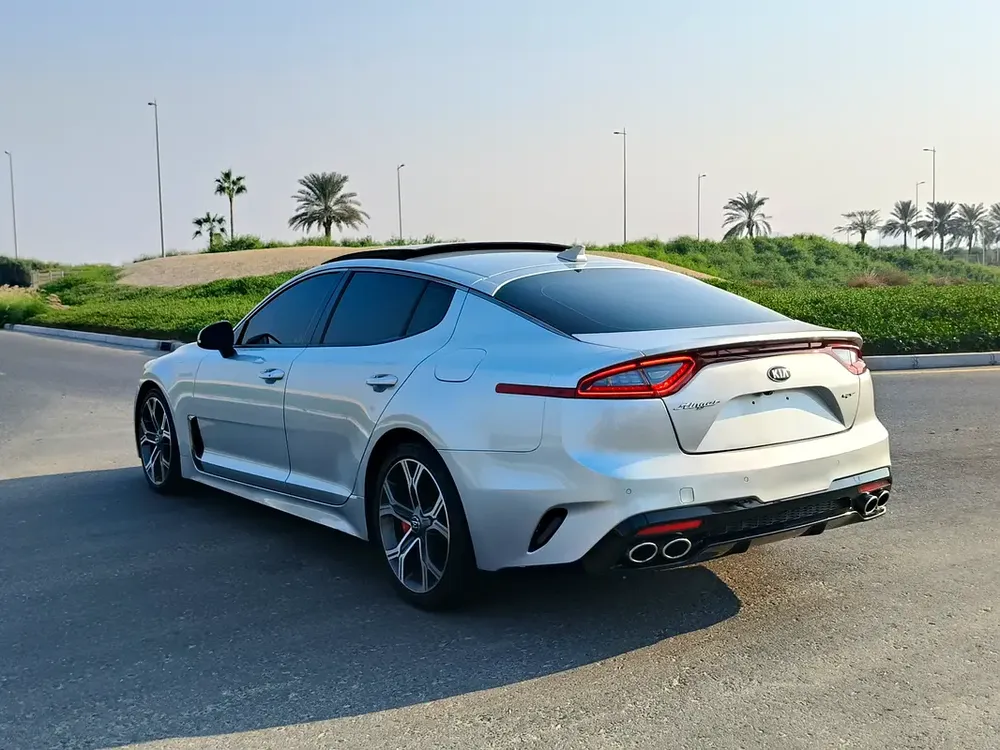 Kia Stinger GT 3.3L V6 2018 | Performance  Luxury - Image 6