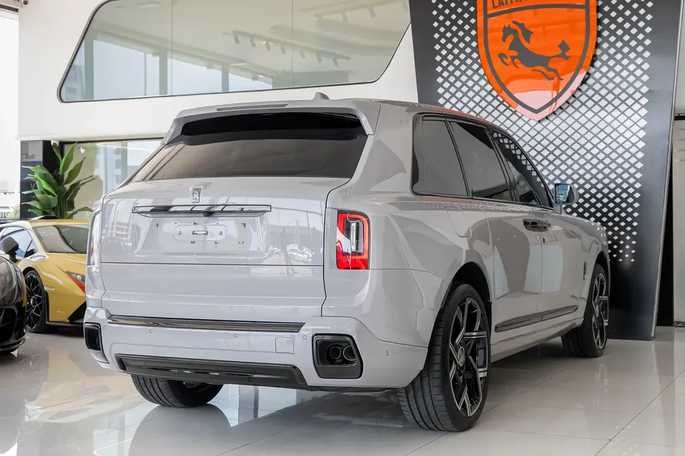 ROLLS-ROYCE CULLINAN | BLACK BADGE | EUROPEAN SPECS | FULL OPTION | BESPOKE SOUND SYSTEM | 2025 - Image 4