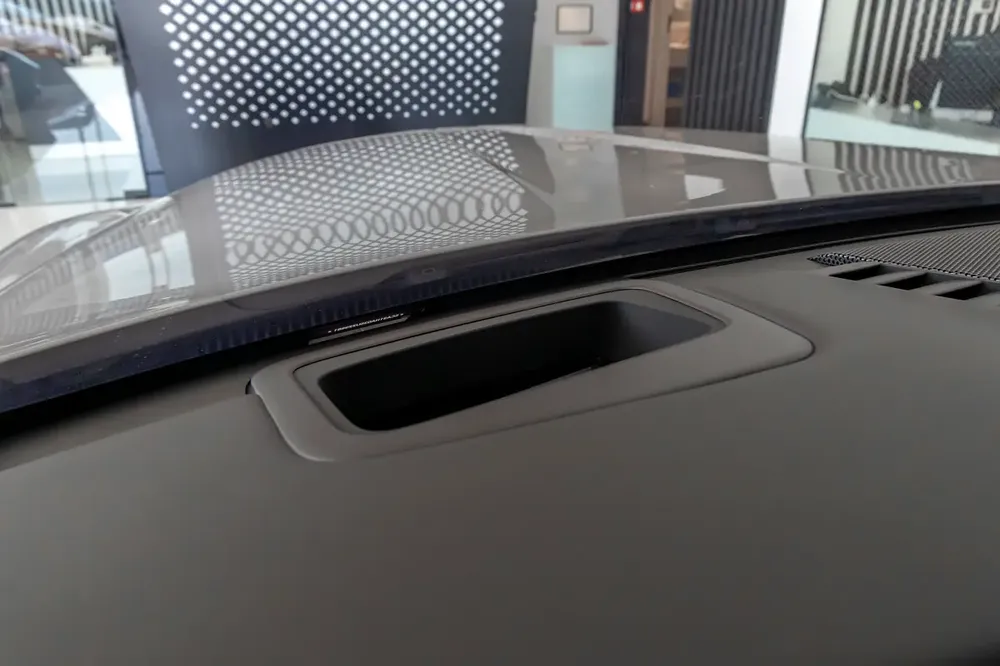 ROLLS-ROYCE CULLINAN | BLACK BADGE | EUROPEAN SPECS | FULL OPTION | BESPOKE SOUND SYSTEM | 2025 - Image 9