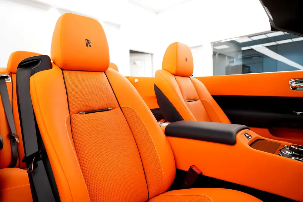 2022 ROLLS ROYCE DAWN BLACK BADGE 4 BUTTON / CONVERTIBLE - Image 13