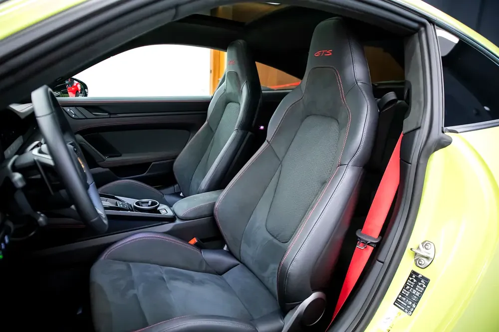 2025 | PORSCHE CARRERA 911 GTS | WARRANTY FROM AL NABODAH | EXCELLENT CONDITION | BEST PRICE | - Image 15