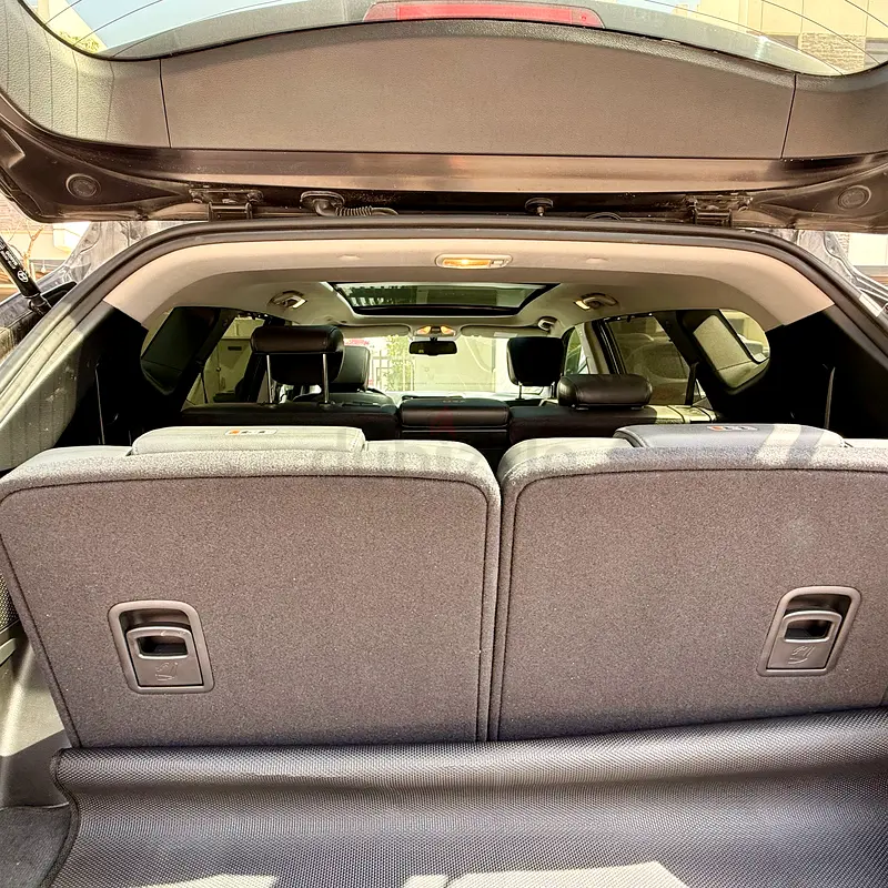 Santafe/ 2016/ GCC/ First owner/ Zero Accidents - Lady Use - Image 6