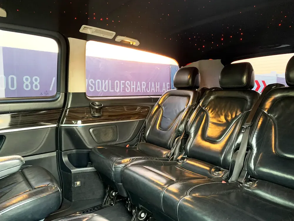 Mercedes-Benz V250 | Model 2020 | 6 Seater | GCC Specs - Image 11