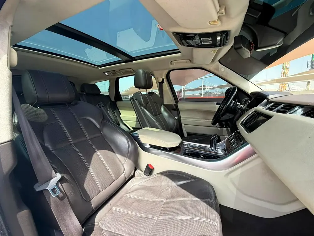 Land Rover Range Rover Sport V8 Supercharged 2014 - GCC Specs - Mint condition - Super clean - Image 7