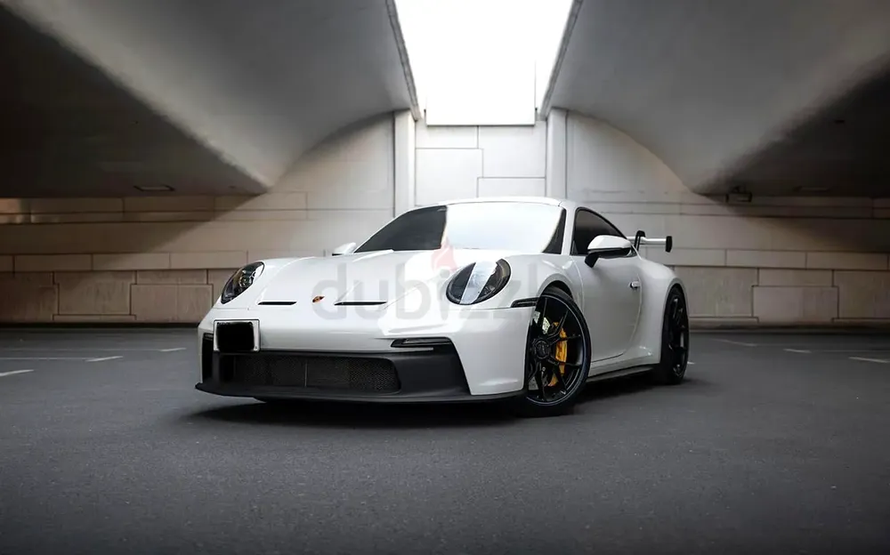 New condition and lowest in market 911 GT3 - Image 13