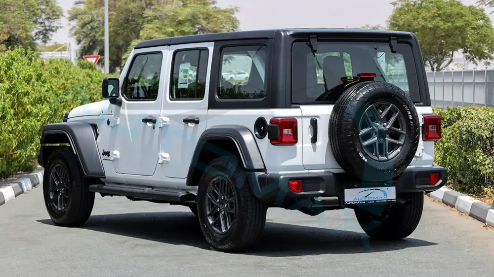 2025 JEEP WRANGLER UNLIMITED SPORT S I4 2.0T GCC 0Km With 3 Years Or 60K Km Warranty - Image 5