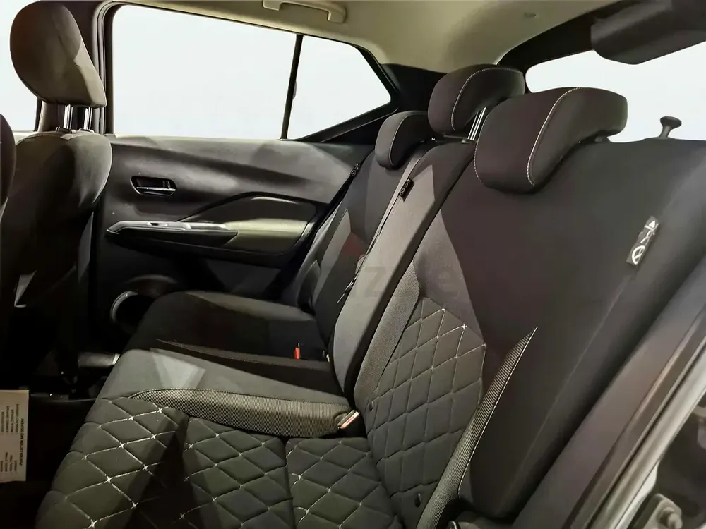 2010 Nissan Kicks Sv 1.6L | GCC Specifications - Image 11