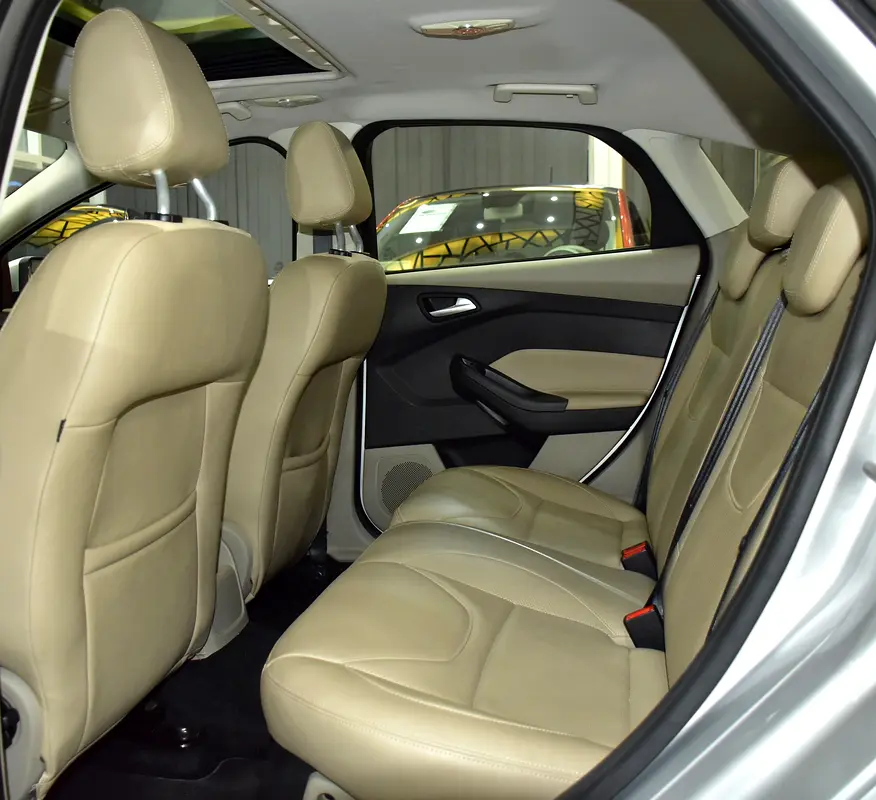 EXCELLENT DEAL for our Ford Focus ( 2018 Model ) in Silver Color GCC Specs - Image 16