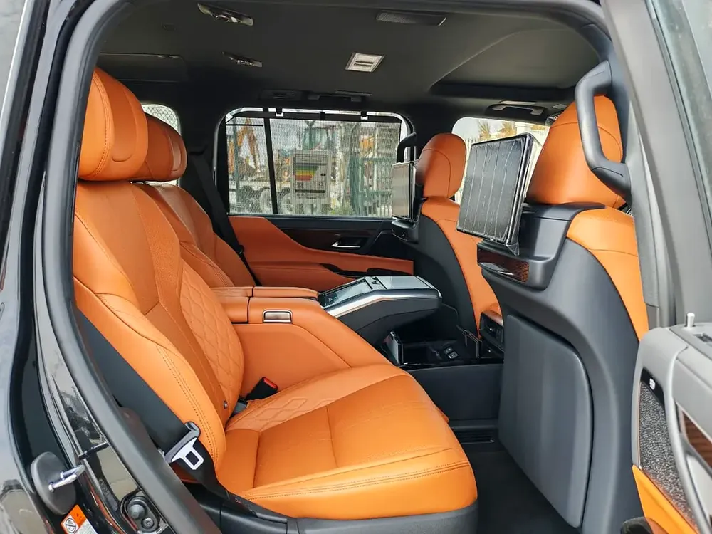 2026 Lexus LX700h VIP HEV (4-Seater) 3.5L V6 Twin-Turbo Hybrid A/T 4WD Export Only - Image 18