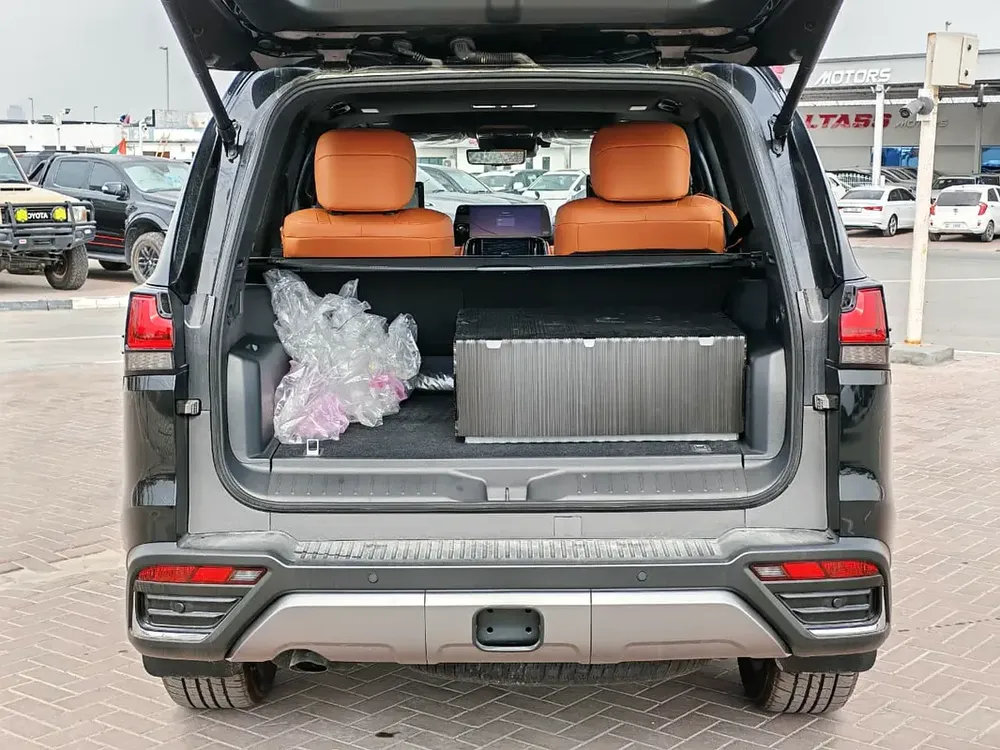 2026 Lexus LX700h VIP HEV (4-Seater) 3.5L V6 Twin-Turbo Hybrid A/T 4WD Export Only - Image 20