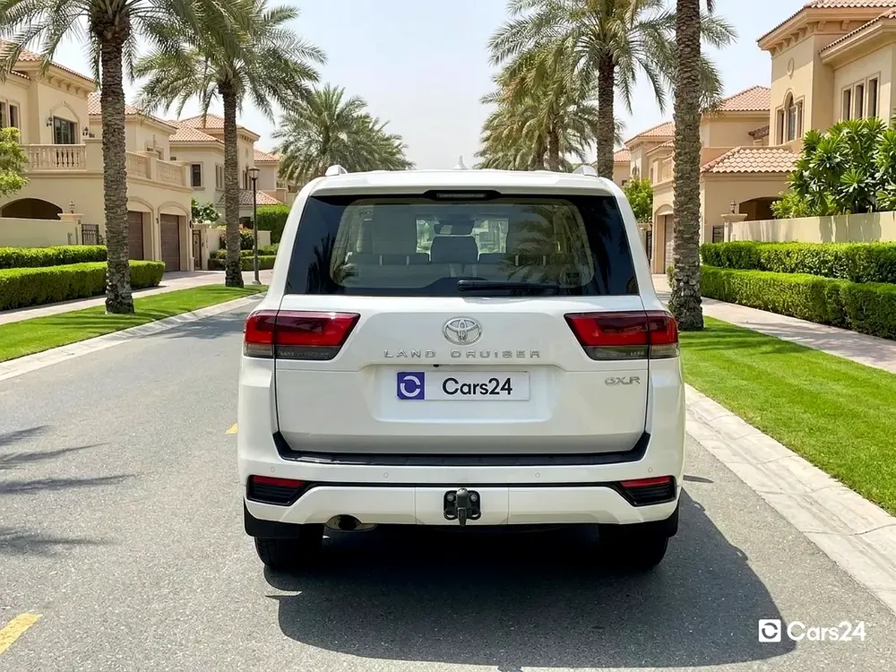 AED 3,085/month | 0 Downpayment | Free 3 Months Warranty | 30 Day Return | TOYOTA LAND CRUISER 2022 - Image 4