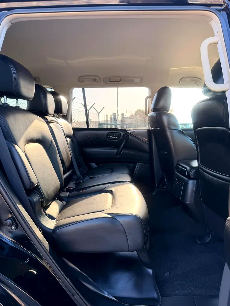 2021 Nissan Armada SV | Well Maintained -FULL OPTION - Image 10
