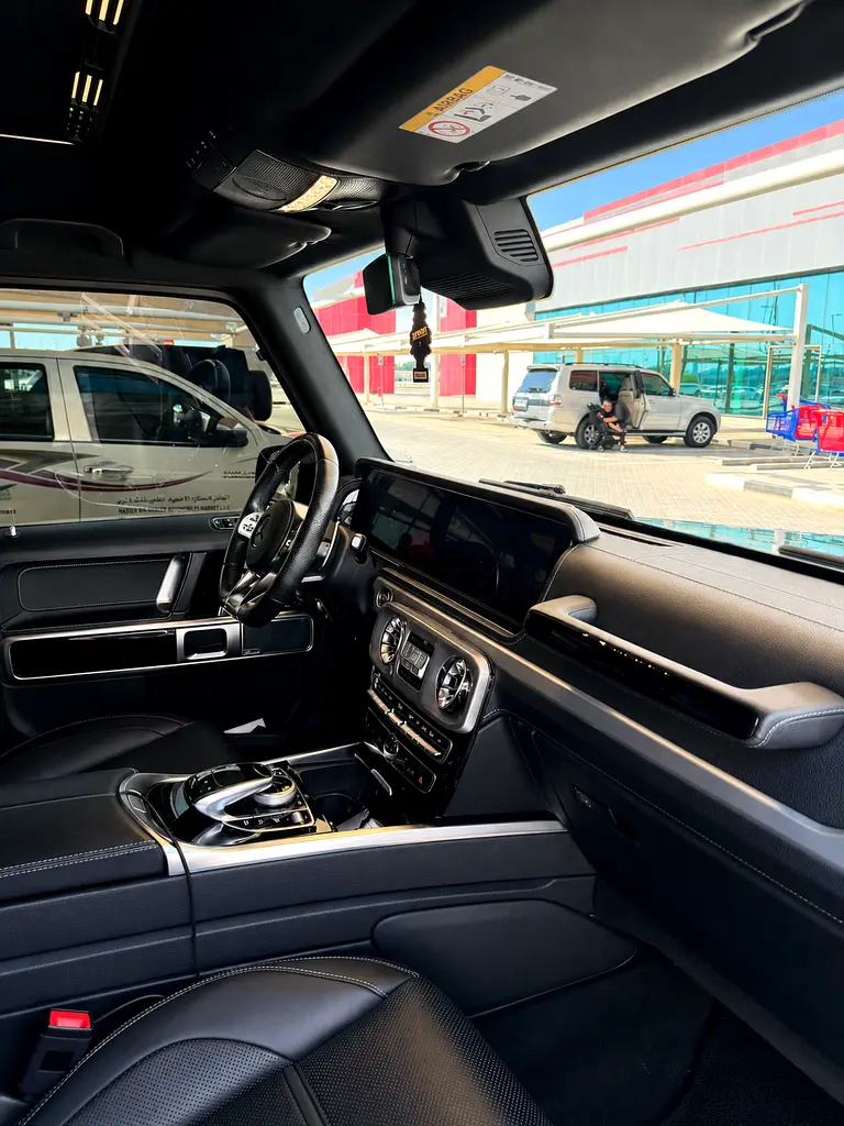 2019 Mercedes-Benz G-Class G 63 AMG - Japanese Specs - Pristine Condition - Image 4