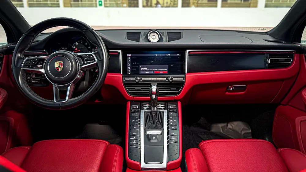 2021 Porsche Macan White | LOW MILEAGE | WARRANTY AVAILABLE | PERFECT CONDITION - Image 11