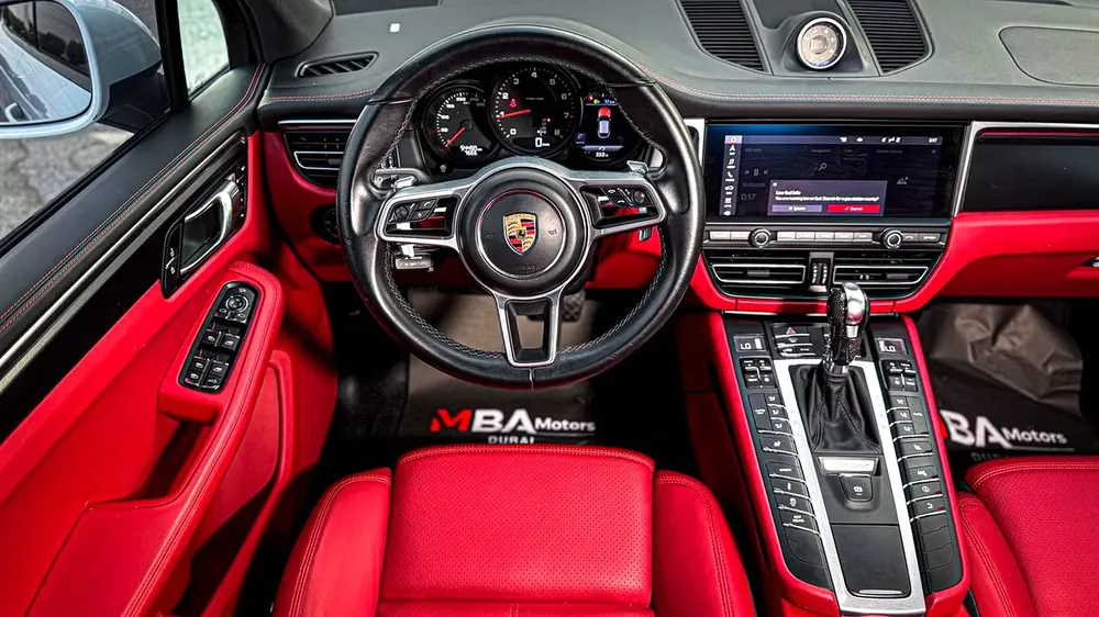 2021 Porsche Macan White | LOW MILEAGE | WARRANTY AVAILABLE | PERFECT CONDITION - Image 16