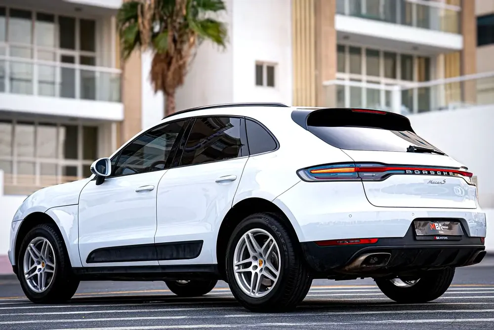 2021 Porsche Macan White | LOW MILEAGE | WARRANTY AVAILABLE | PERFECT CONDITION - Image 6