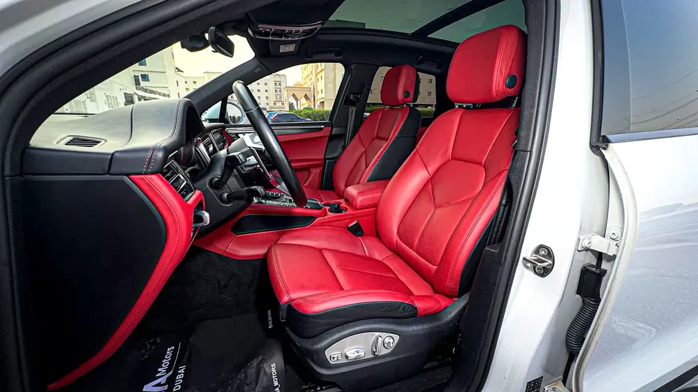 2021 Porsche Macan White | LOW MILEAGE | WARRANTY AVAILABLE | PERFECT CONDITION - Image 8