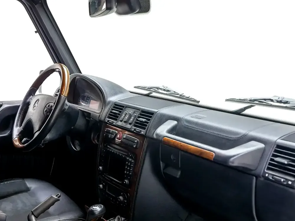 2001 | Mercedes Ben | G500 XXL (Long Wheel) | GCC Spec - Image 10
