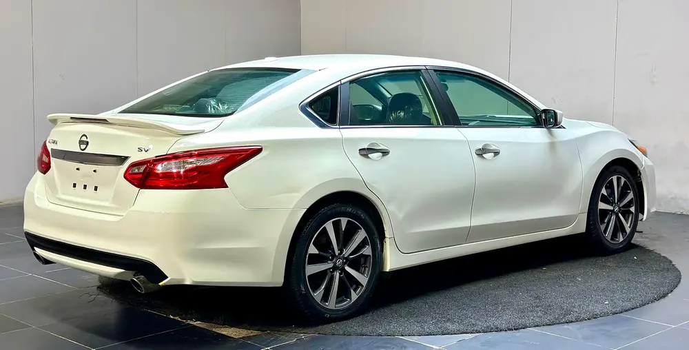 Nissan Altima S 2016 American Specs - Reliable & Fuel Efficient Sedan - Image 15