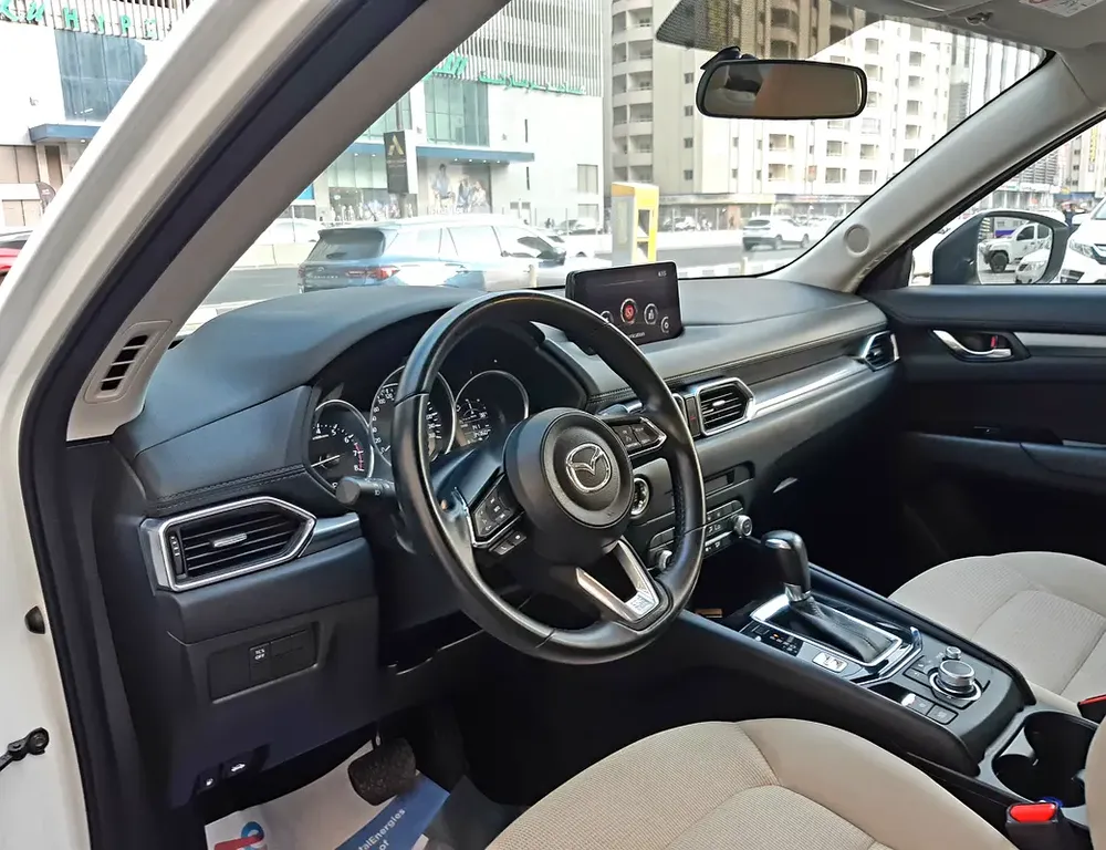 ALMOST NEW MAZDA CX-5 GL 2024 GCC SPEC NO ACCIDENT CAR PLAY NAVIGATION PUSH START CAMERA SINGLE OWN - Image 12