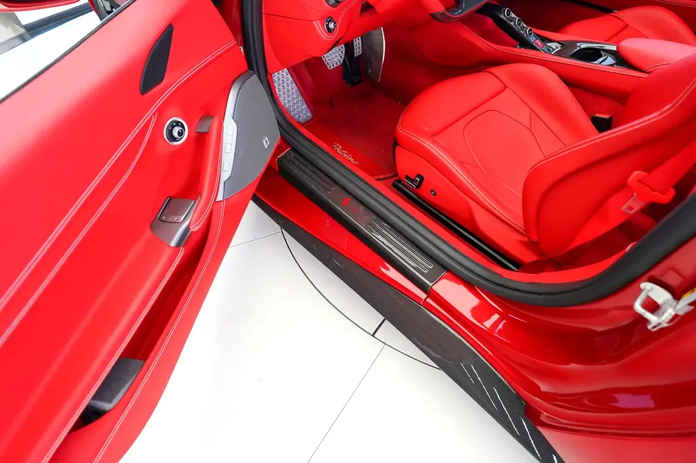 ATELIER | ROSSO RED | SERVICE TILL 2027 | CARBON INTERIOR AND EXTERIOR | JBL AUDIO - Image 13