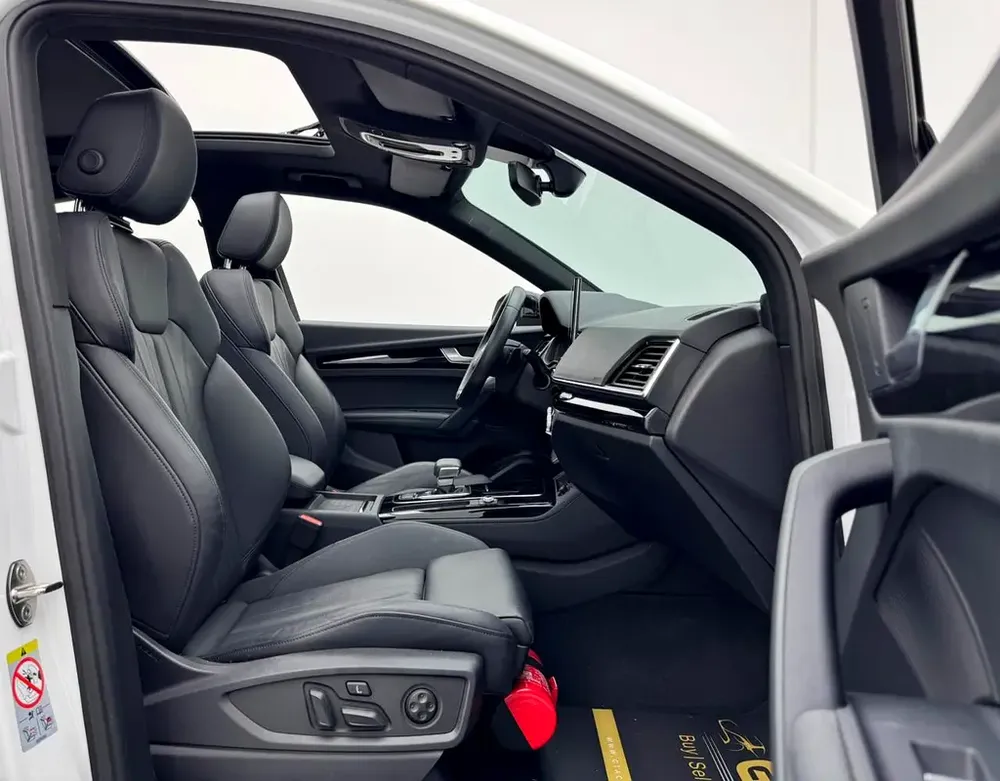 2024 Audi Q5 Sportback S-Line 45 TFSI Quattro, 2029 Audi Warranty and Service Pack, GCC - Image 12