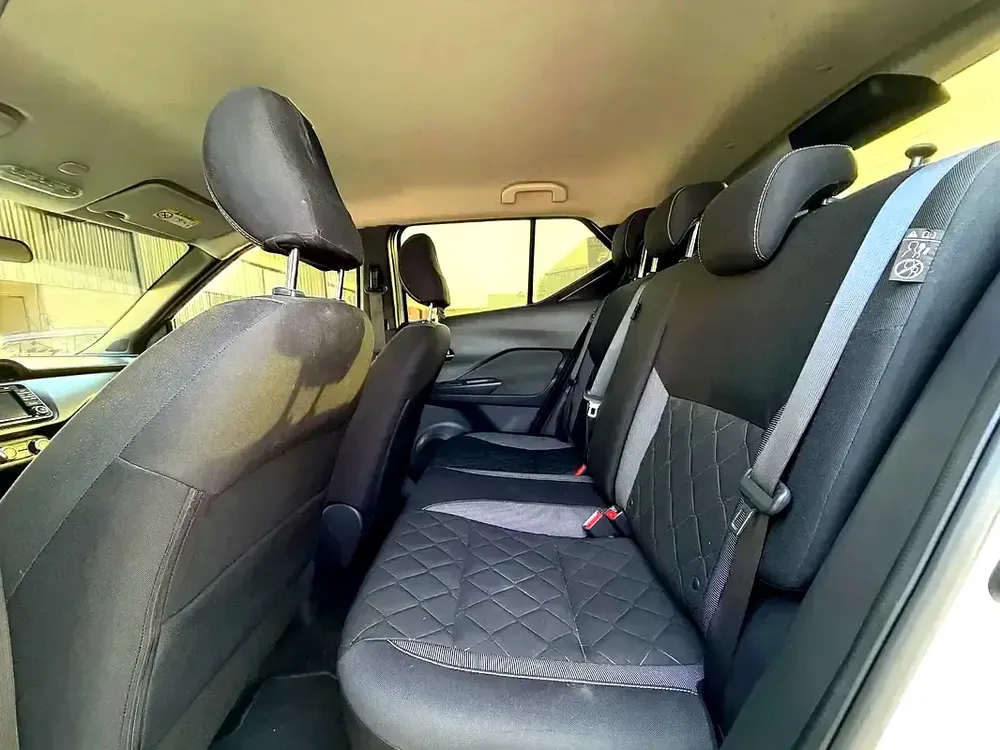AED 750 P.M | 0% DOWN PAYMENT | NISSAN KICKS | 2018 - Image 18