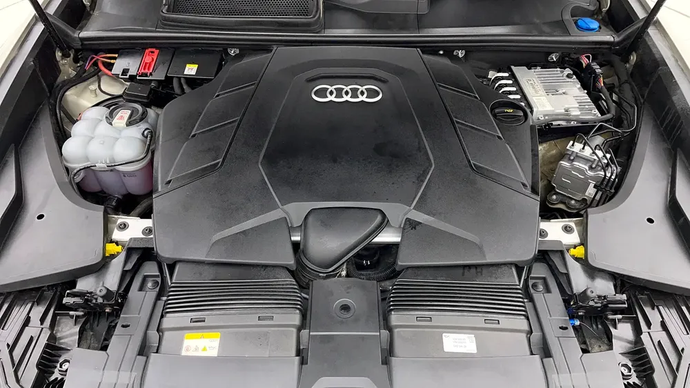 AED 3,518/month | 0 DP | Manufacturer Warranty | Service History | 30 Day Return | AUDI Q8 2023 - Image 13