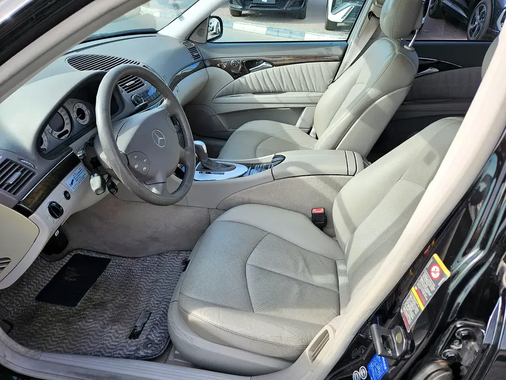 MERCEDES BENZ E320 2004 JAPAN IMPORTED - Image 12