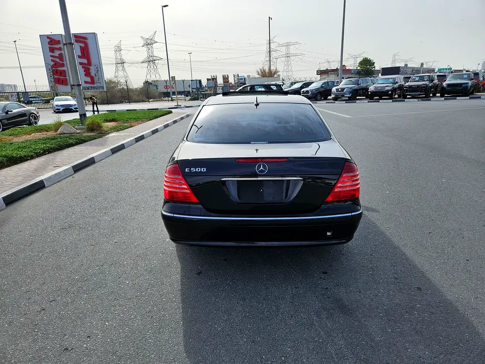 MERCEDES BENZ E320 2004 JAPAN IMPORTED - Image 4