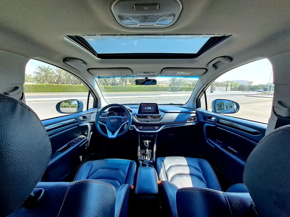 430-Monthly l GCC l Sunroof, Leather, Cruise l Accident Free - Image 7
