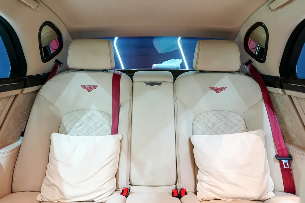 2013 Bentley Mulsanne, Mulliner Specification, Rear Entertainment Package, Naim Audio, GCC Specs!! - Image 11