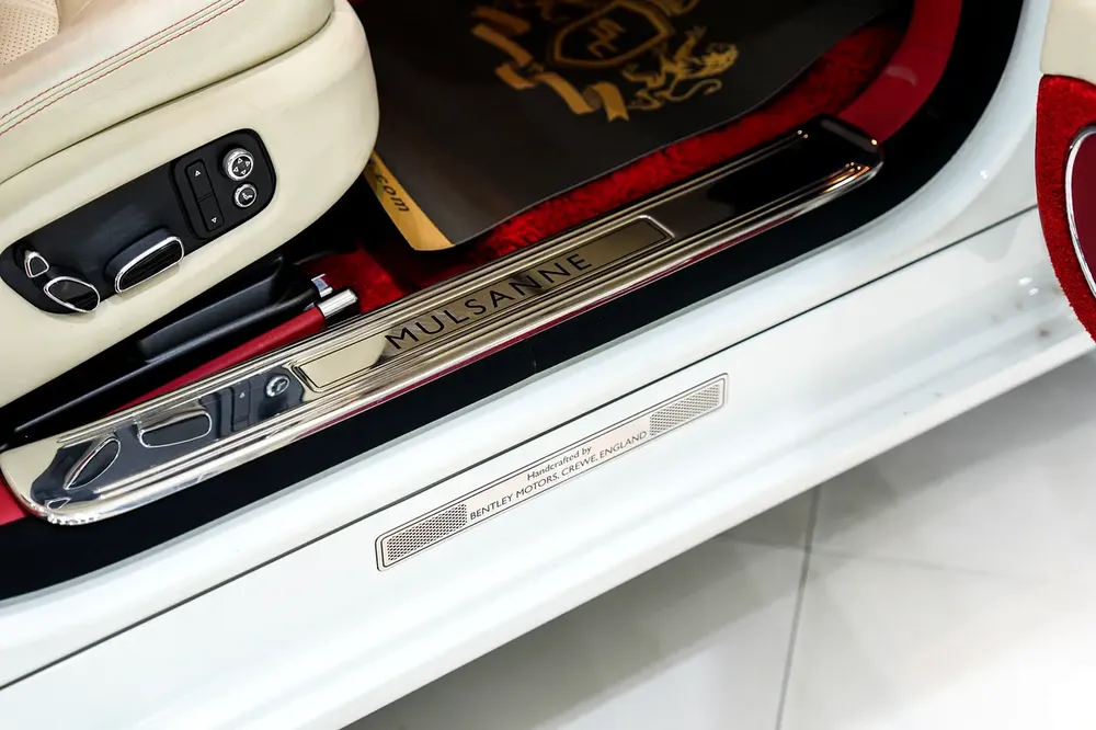 2013 Bentley Mulsanne, Mulliner Specification, Rear Entertainment Package, Naim Audio, GCC Specs!! - Image 17