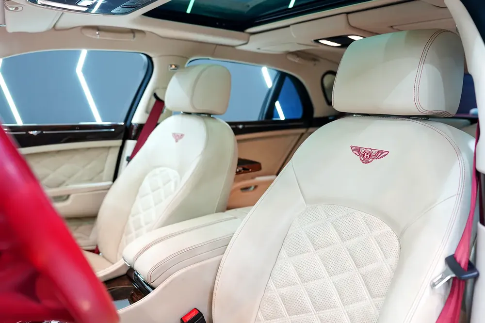 2013 Bentley Mulsanne, Mulliner Specification, Rear Entertainment Package, Naim Audio, GCC Specs!! - Image 5